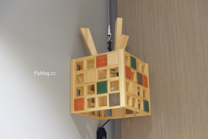 天成文旅．回行旅┃台中飯店推薦：距離逢甲商圈步行5分鐘，充滿懷舊氛圍的設計旅店 @飛天璇的口袋