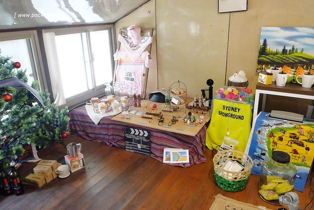 AShare Caf&eacute;┃台中早午餐：充滿旅人故事咖啡館，店裡有濃濃的澳洲風情，滿滿的旅遊紀念收藏品，鄰近台中稅捐處和台中教育大學 @飛天璇的口袋