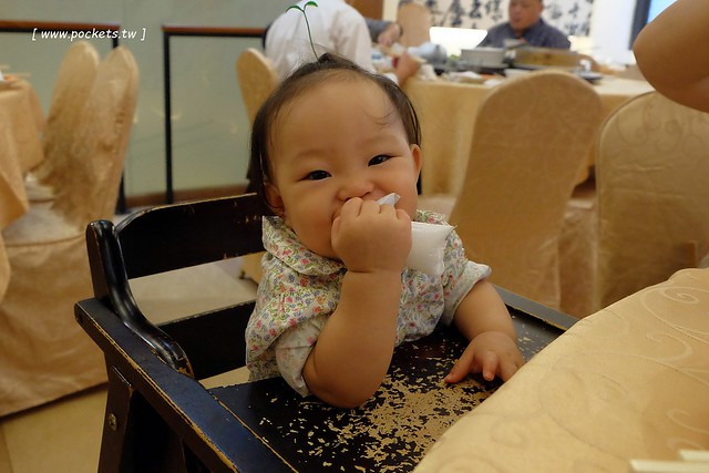 花蓮美食｜闔家歡餐館｜在地人推薦的好料理，餐點價格不貴CP值高，花蓮人外帶年菜的好選擇 @飛天璇的口袋