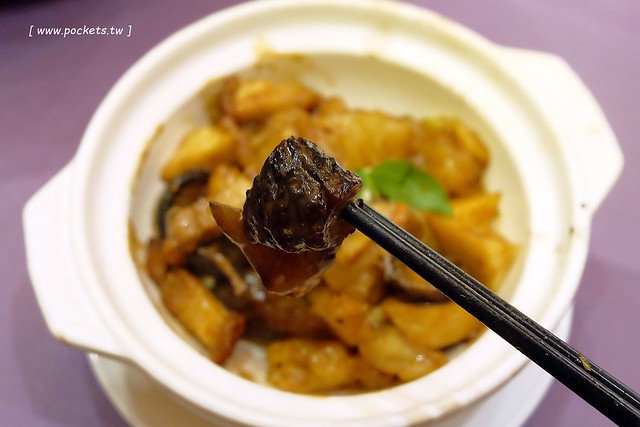 僑園大飯店┃台中西屯美食：郭泰王師傅監製的片填鴨合餐，享受一鴨四吃的美食享饗，5人同行不到$2500元，台中聚餐宴會的好選擇 @飛天璇的口袋