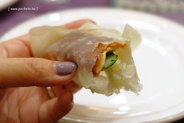 僑園大飯店┃台中西屯美食：郭泰王師傅監製的片填鴨合餐，享受一鴨四吃的美食享饗，5人同行不到$2500元，台中聚餐宴會的好選擇 @飛天璇的口袋