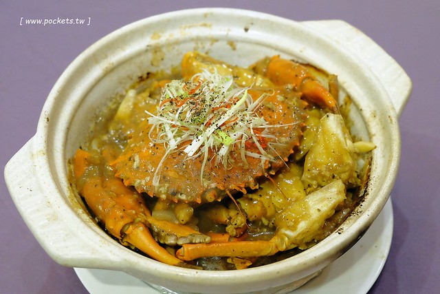 僑園大飯店┃台中西屯美食：郭泰王師傅監製的片填鴨合餐，享受一鴨四吃的美食享饗，5人同行不到$2500元，台中聚餐宴會的好選擇 @飛天璇的口袋