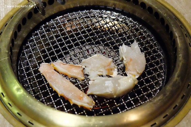 老乾杯。台中市政店：品嚐頂級美味的和牛料理，燈光美、氣氛佳、服務也好，商業午餐價格比較經濟實惠 @飛天璇的口袋