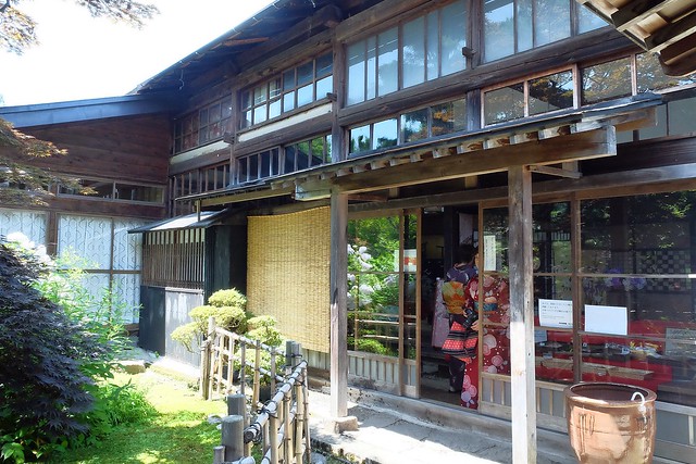 日本秋田旅遊景點┃秋田趴趴造Day2：角館TATETSU家和服體驗&rarr;角館武家屋敷(青柳家)&rarr;KURAKICHI和菓子&rarr;田澤湖(辰子、獨木舟)&rarr; 乳頭溫泉妙乃湯 @飛天璇的口袋