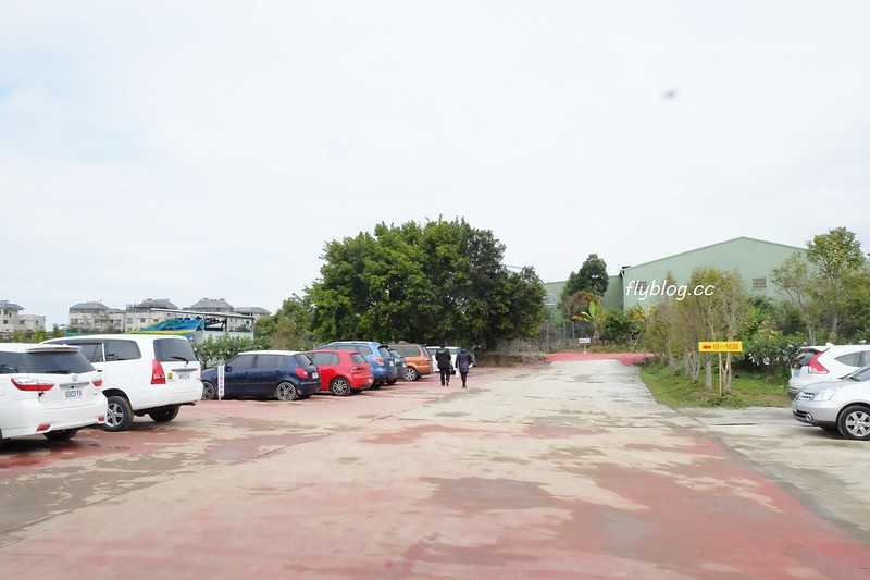 台中潭子｜草莓世界．採草莓不用到苗栗大湖，台中潭子就有草莓園，無毒有機草莓吃的安心 @飛天璇的口袋