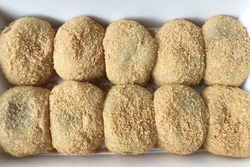 台中西屯|李記草屯麻糬.台中最老字號的麻糬店,層層包裏的好滋味 @飛天璇的口袋