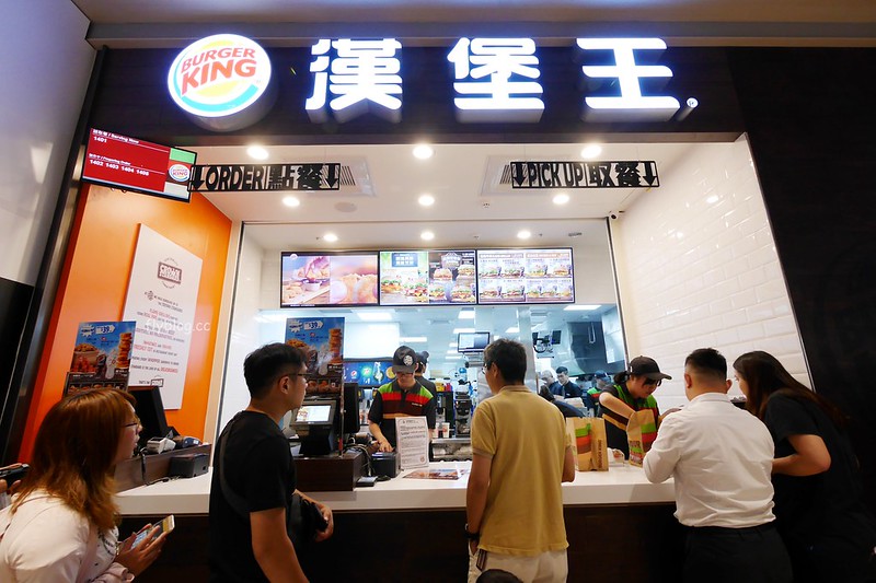 秀泰影城台中文心店┃台中南屯：中台灣第一個結合影城、親子藝文書房與異國美食餐廳的大型複合式商場 @飛天璇的口袋