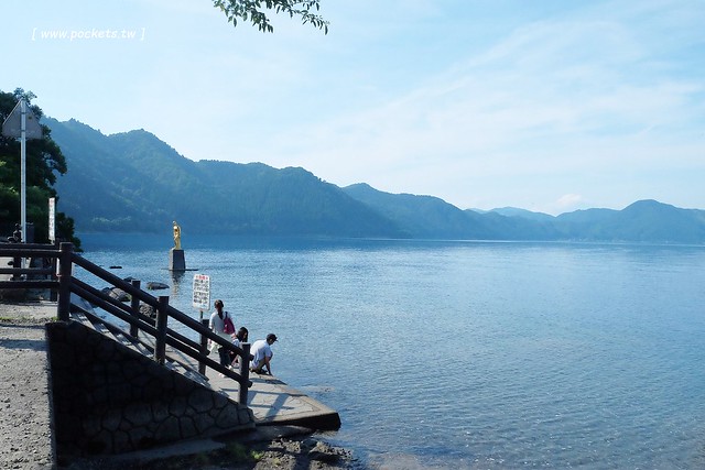 日本秋田旅遊景點┃秋田趴趴造Day2：角館TATETSU家和服體驗&rarr;角館武家屋敷(青柳家)&rarr;KURAKICHI和菓子&rarr;田澤湖(辰子、獨木舟)&rarr; 乳頭溫泉妙乃湯 @飛天璇的口袋