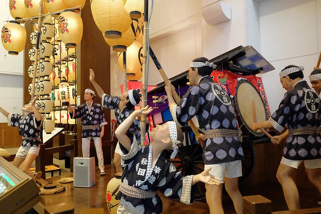 日本秋田｜秋田市民俗藝能傳承館．體驗秋田竿燈祭．東北三大祭典之一 @飛天璇的口袋