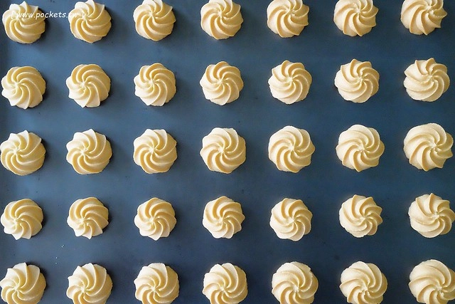 短腿阿鹿餅乾┃台中必買伴手禮：香濃鬆軟入口即化的手工餅乾，傳說中媲美香港的全球十大伴手禮Jenny Bakery，不用到香港也可以吃的到超好吃的曲奇餅 @飛天璇的口袋