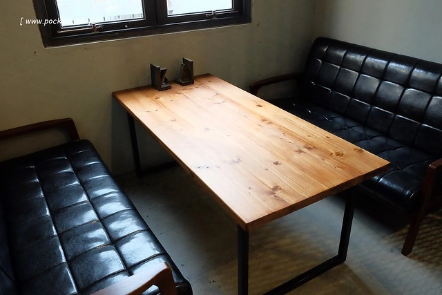 台中西區｜好堅果咖啡 Heynuts Caf&eacute;．精明商圈工業風咖啡館，食材用心餐點豐盛 @飛天璇的口袋