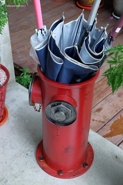 台中西區｜好堅果咖啡 Heynuts Caf&eacute;．精明商圈工業風咖啡館，食材用心餐點豐盛 @飛天璇的口袋