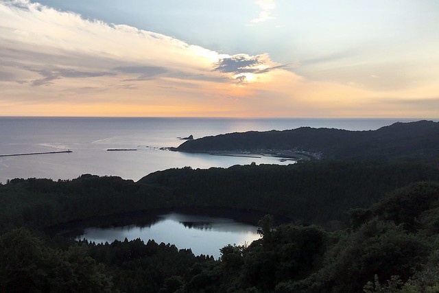 日本秋田旅遊景點┃秋田趴趴造Day4：小安峽大噴湯&rarr;佐藤養助(稻庭烏龍麵體驗+午餐)&rarr;兩關酒造&rarr;男鹿水族館GAO&rarr;元湯雄山閣&rarr;NAMAHAGE神鬼太鼓表演 @飛天璇的口袋