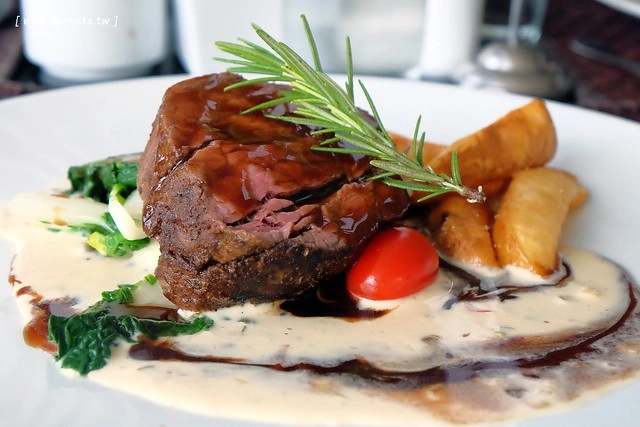 泰國華欣｜曼谷自由行Day2｜宋丹族文化中心&rarr;黑山高爾夫俱樂部&rarr;午餐&rarr;紅樹林生態系統學習中心&rarr;Udom Pochana Seafood Restaurant晚餐&rarr;奧萊塔普拉布里酒店(Aleenta Resort Pranburi) @飛天璇的口袋