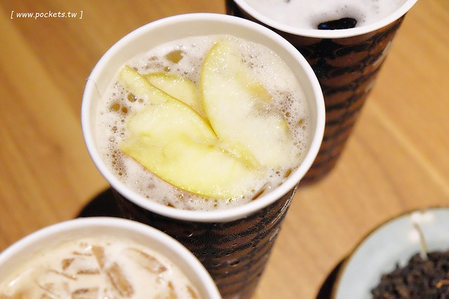 先喝道┃台中西屯美食：古典玫瑰園最新力作，手搖茶也可以喝的很安心又健康，台灣第二間分店台中大遠百12樓 @飛天璇的口袋