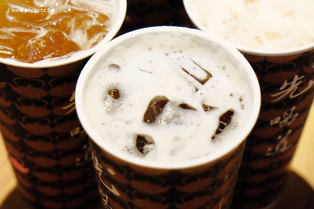 先喝道┃台中西屯美食：古典玫瑰園最新力作，手搖茶也可以喝的很安心又健康，台灣第二間分店台中大遠百12樓 @飛天璇的口袋