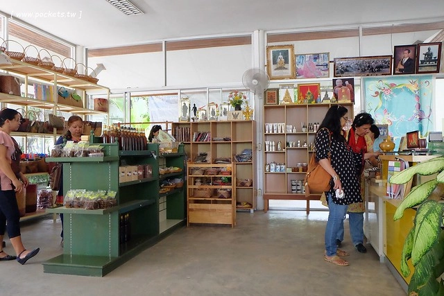 泰國華欣｜曼谷自由行Day3｜手工藝術品中心&rarr;華欣藝術村&rarr;農業觀光推廣公園&rarr;荷葉包料理&rarr;華欣萬豪SPA渡假村(Hua Hin Marriott Resort & Spa)&rarr;Coco 51晚餐&rarr;華欣夜市 @飛天璇的口袋