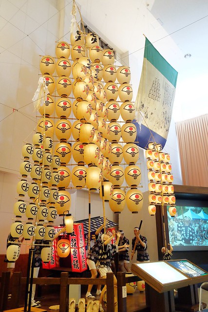 日本秋田｜秋田市民俗藝能傳承館．體驗秋田竿燈祭．東北三大祭典之一 @飛天璇的口袋