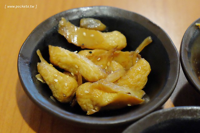 金美子純正韓式料理：有台中少見的馬鈴薯鍋，餐點平價選擇性多 @飛天璇的口袋