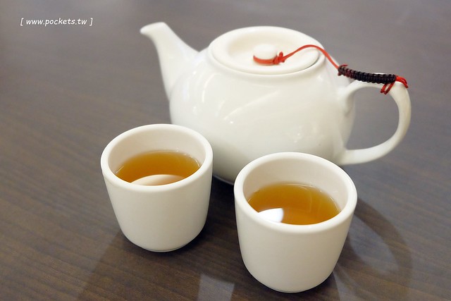 花蓮美食｜闔家歡餐館｜在地人推薦的好料理，餐點價格不貴CP值高，花蓮人外帶年菜的好選擇 @飛天璇的口袋