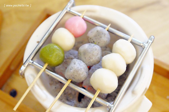 波屋．BORU BORU┃台中南屯美食：門口有可愛吸睛的雪人，夏天吃雪人刨冰冬天吃烤糰子，裝潢帶有日式氛圍 @飛天璇的口袋