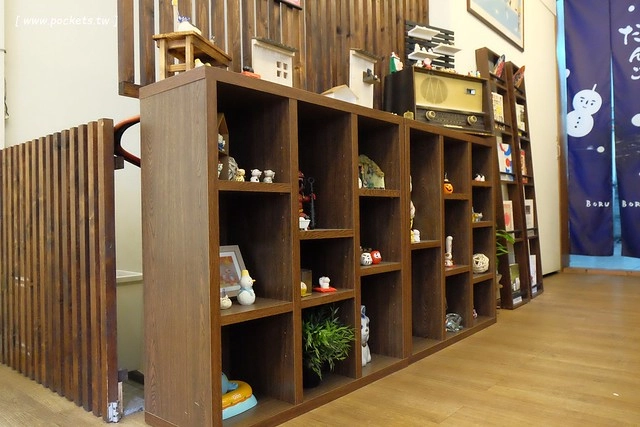 波屋．BORU BORU┃台中南屯美食：門口有可愛吸睛的雪人，夏天吃雪人刨冰冬天吃烤糰子，裝潢帶有日式氛圍 @飛天璇的口袋