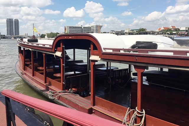 泰國曼谷｜曼谷自由行Day1｜香格里拉飯店&rarr;曼谷市區觀光&rarr;皇后藝廊&rarr;嘟嘟車&rarr;玉佛寺(大皇宮)&rarr;Supatra河濱餐廳&rarr;歡迎晚宴 @飛天璇的口袋