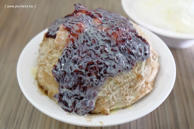 宜蘭奇淋冰品｜有多種口味可以自由搭配的冰品，味道香濃綿密細膩，推薦冬天限定草莓牛奶雪花冰 @飛天璇的口袋