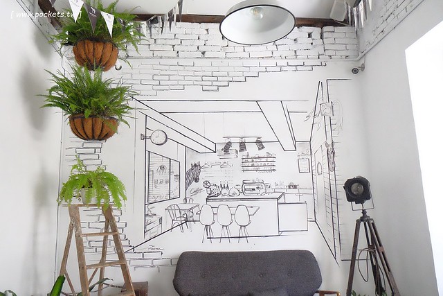 斑馬散步咖啡：老宅改建咖啡館，漂亮白色建築，擁有寬敞庭院，環境漂亮好拍照 @飛天璇的口袋