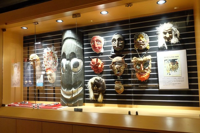 日本秋田｜男鹿真山傳承館．體驗秋田文化遺產，近距離接觸生剝鬼 @飛天璇的口袋