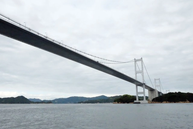 【日本愛媛】從廣島機場到今治市的交通方式~搭巴士遊尾道和今治，來島海峽急流觀潮船，日本三大急流之一 @飛天璇的口袋