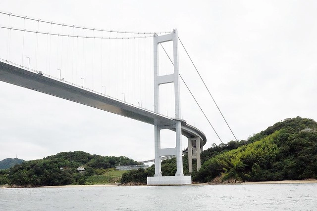 【日本愛媛】從廣島機場到今治市的交通方式~搭巴士遊尾道和今治，來島海峽急流觀潮船，日本三大急流之一 @飛天璇的口袋