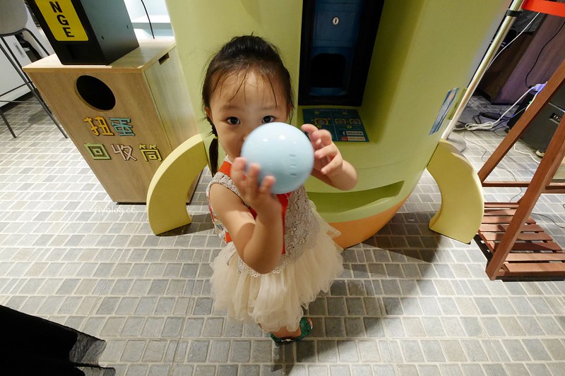 秀泰影城台中文心店┃台中南屯：中台灣第一個結合影城、親子藝文書房與異國美食餐廳的大型複合式商場 @飛天璇的口袋