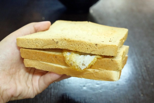 台中中區｜謝氏早點專賣店．台中傳承60年的早餐店，香港觀光客最愛的舊城區美食 @飛天璇的口袋