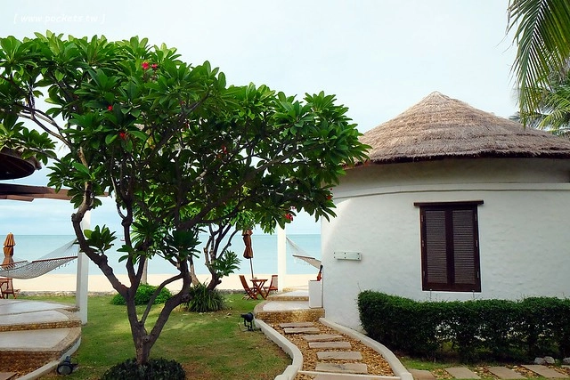 泰國華欣｜奧萊塔普拉布里飯店 Aleenta Resort Pranburi，獨棟villa與游泳池，海天一色的美景，華欣夢幻渡假飯店 @飛天璇的口袋