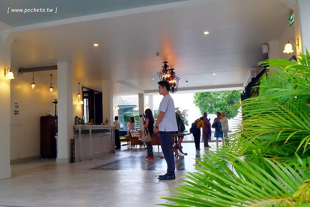 泰國華欣｜曼谷自由行Day4｜體驗和尚佈施&rarr;Laem Phak Bia環境研究發展中心&rarr;Krua Bang Ta Boon午餐&rarr;皇家海洋種植業及養殖中心&rarr;海塩SPA療程&rarr;Devasom Huahin Resort晚餐&rarr;Hua Hin Marriott Resort & Spa @飛天璇的口袋