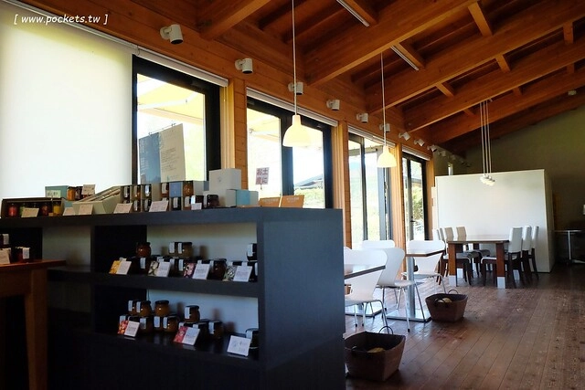 日本山梨｜清里四間好吃的霜淇淋，清高寮Jersey Hut、Makiba Cafe、Chocolatier Palet &nbsp;D’or、萌木之村大豆屋 @飛天璇的口袋