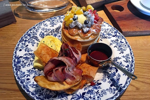 Bistro88義法餐酒館：早午餐也吃的到龍蝦，餐點美味富有質感 @飛天璇的口袋