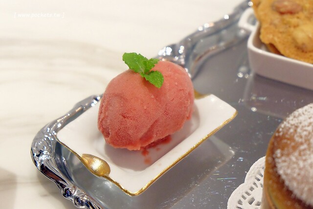 法蕾熊手工經典舒芙蕾 Fale Souffl&eacute;｜員林超人氣下午茶甜點店，漂亮華麗的視覺經典享饗，真的令人少女心噴發 @飛天璇的口袋