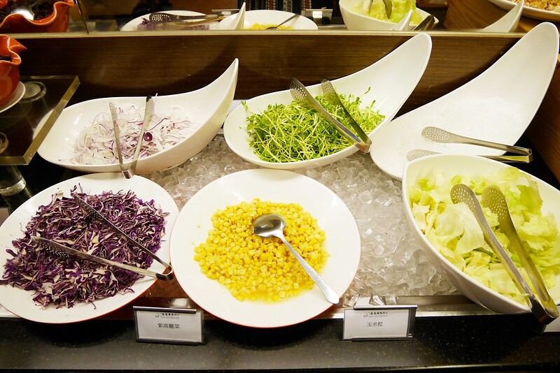 鳳凰德陽川泉旅奇立丹廳｜一鴨六吃只要$1688元，還有自助餐吃到飽可以選擇，礁溪好吃烤鴨推薦 @飛天璇的口袋