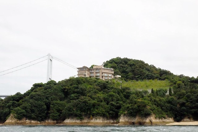 【日本愛媛】從廣島機場到今治市的交通方式~搭巴士遊尾道和今治，來島海峽急流觀潮船，日本三大急流之一 @飛天璇的口袋