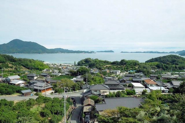 【日本愛媛】從廣島機場到今治市的交通方式~搭巴士遊尾道和今治，來島海峽急流觀潮船，日本三大急流之一 @飛天璇的口袋