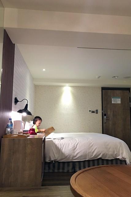 嘉義西區｜蘭桂坊花園酒店．文化路夜市住宿推薦，一出門就開始逛夜市 @飛天璇的口袋