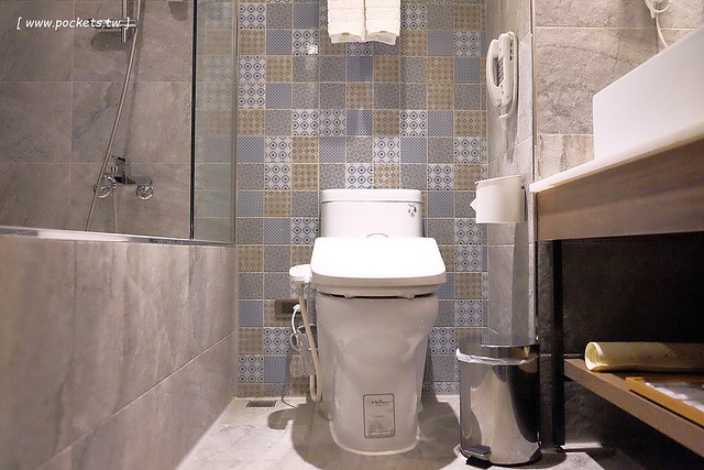 嘉義西區｜蘭桂坊花園酒店．文化路夜市住宿推薦，一出門就開始逛夜市 @飛天璇的口袋