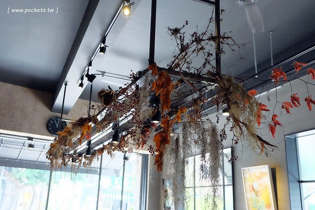 台中北屯｜小葛廚房，手作漢堡為主早午餐店，鄰近水湳市場和美國學校 @飛天璇的口袋