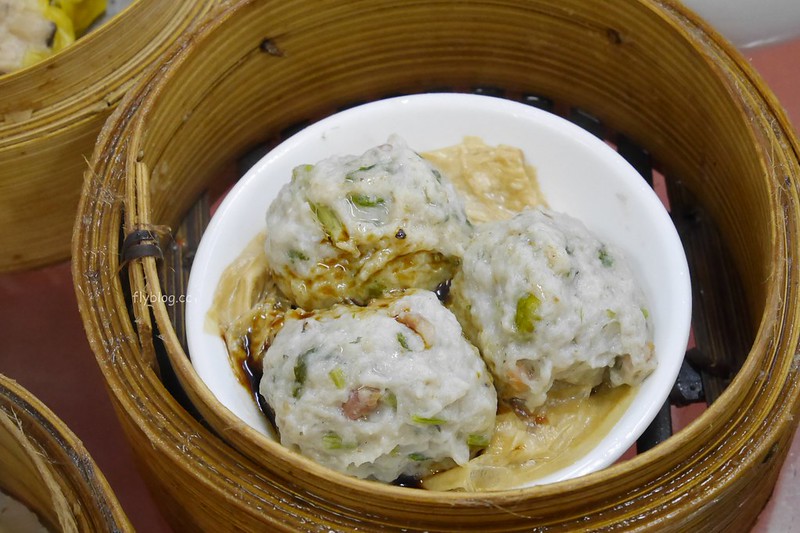 【香港上環】蓮香居~到香港就是要體驗正宗飲茶文化，每一道都道地好吃無雷，而且服務也不錯 @飛天璇的口袋