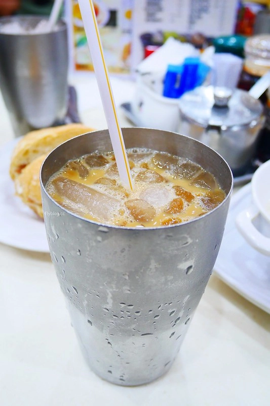 【香港尖沙咀】澳門茶餐廳~香港連鎖茶餐廳，位於尖沙咀地鐵站附近，蛋塔得獎無數推薦必吃 @飛天璇的口袋