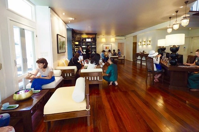 泰國曼谷｜Oasis Spa Bangkok Sukhumvit 31．城市綠洲奢華的貴婦級SPA，精油按摩、泰式按摩、草藥球熱敷 @飛天璇的口袋