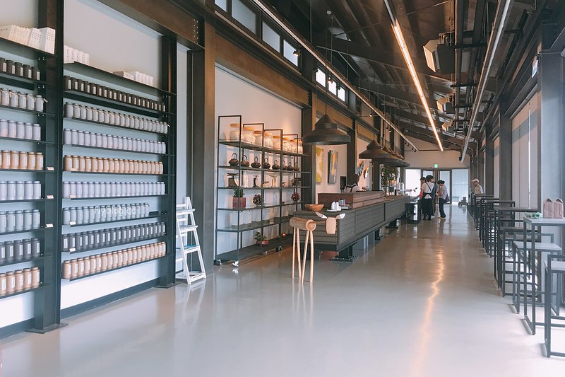 苗栗銅鑼｜銅鑼茶廠．30分鐘車程投入大自然的懷抱，品茗搭配好吃的甜點 @飛天璇的口袋