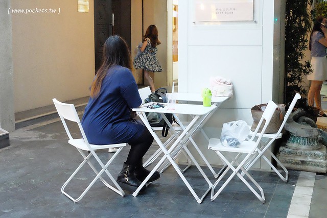 波波打嗝 PoPo Hiccups┃台中西區美食：與Natura微礦水聯名合作，氣泡水鮮果特調飲料，限定版的玻璃瓶搶購一空 @飛天璇的口袋